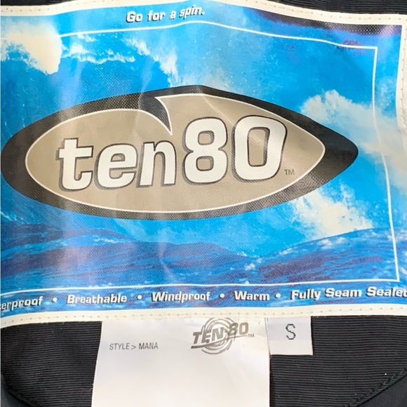 Waterproof Black and Green Jacket - Picture 12 of 12